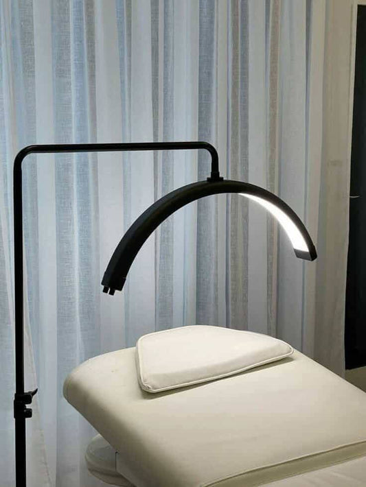 LED Moon Light جهاز مون لايت للمكياج والتصوير – قابل للتعديل